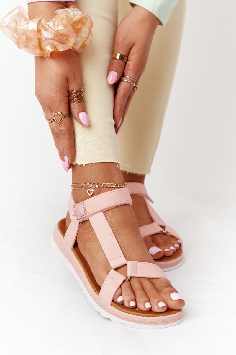 Women's Sandals On A Rubber Sole Coral Stranger
